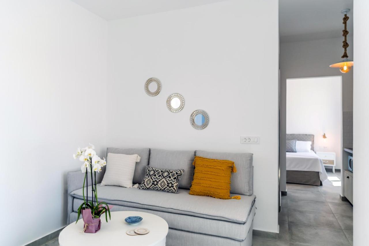 Santorossa Luxury Emporio (Santorini)
