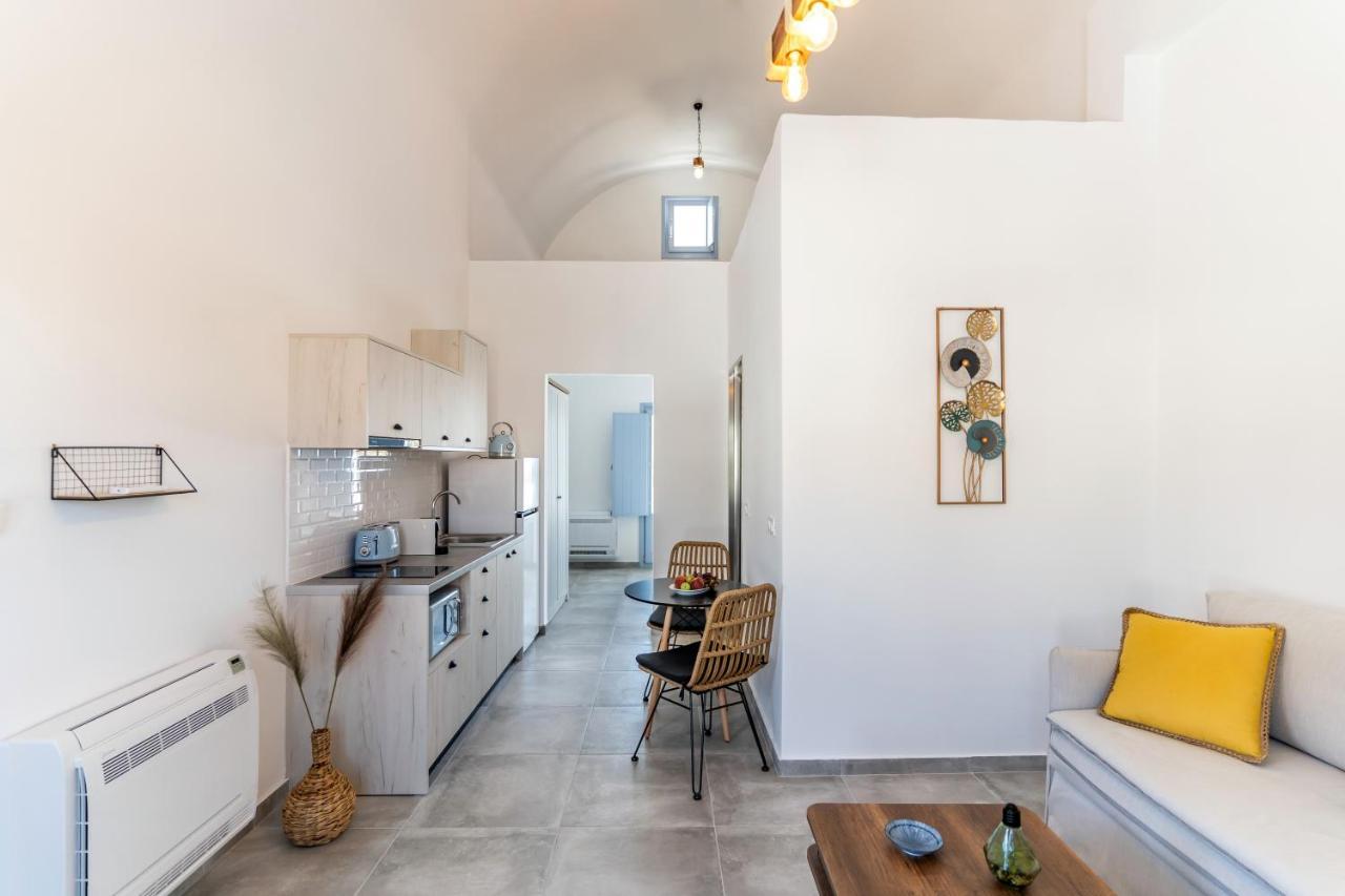 Santorossa Luxury