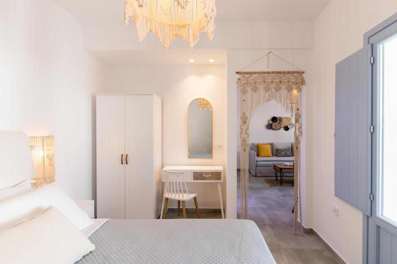 Santorossa Luxury