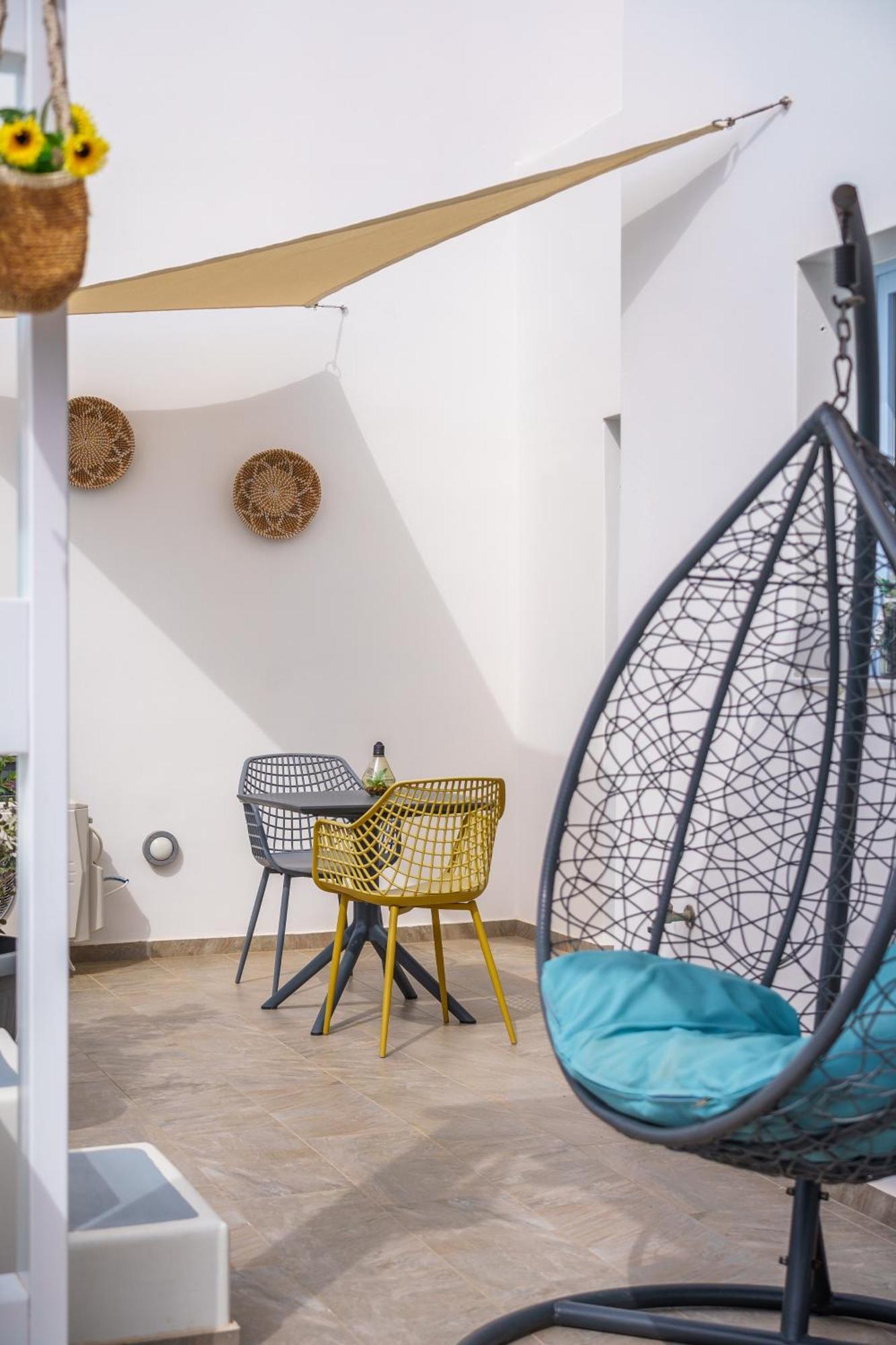 Santorossa Luxury